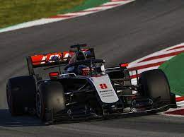 Formula one driver romain grosjean says the thought of his children inspired him to escape his burning car after a horrific crash at the bahrain grand prix on sunday. Romain Grosjean 2020er Haas Kommt Eher Mir Entgegen Als Magnussen