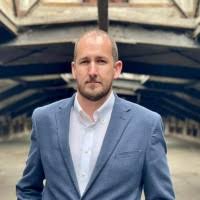 80+ "Malcom Mac" profiles