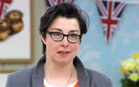 Actor guide for sue perkins. Sue Perkins Jokes It S Annoying The Great British Bake Off Is Still A Hit Without Her