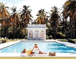 La Dolce Vita The Meaning Of Luxury Pool Houses Pool House Beautiful Pools