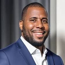 Charles Mabry's Instagram, Twitter & Facebook