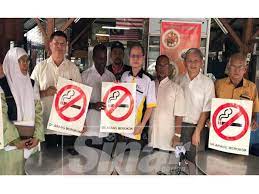 Sebab masih banyak yang merokok di kawasan tanpa rokok meskipun sudah dibuat perda tetapi hanya tertulis namun sanksinya tidak diterapkan, padahal setiap orang berhak atas lingkungan yang bebas dari asap rokok. Lebih 3 000 Premis Gagal Pamer Papan Tanda Larangan Merokok