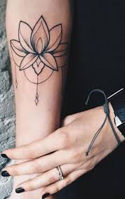 If you are a fan of native art, this ethnic design is the perfect tattoo for you. 30 Unique Forearm Tattoo Ideas For Women Mybodiart