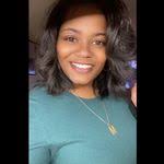 Monique Kinsey's Instagram, Twitter & Facebook