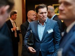 Kjendistungt comeback i Hunter-aksjen