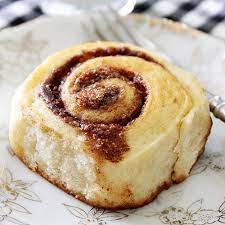 Light Cinnamon Rolls Eggless Munaty Cooking