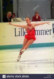Tonya harding is an american figure skater who ruined her future in the sport when she was implicated in the attack on fellow skater nancy kerrigan at the 1994 winter olympic trials. Tonya Harding Stockfotografie Alamy