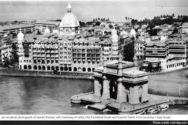 Glimpses of Vintage Mumbai: Monochrome City