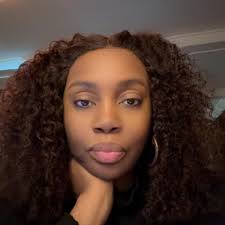 I hope 🙏 that Britt catches Emma in the act.