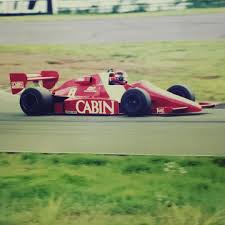 クリックすると新しいウィンドウで開きます レースカー 松本 車