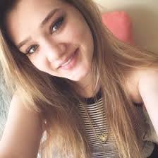 Carrie Holmes (carriehpu)