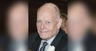 Rochelle Winn's Instagram, Twitter & Facebook