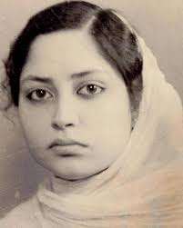 Visualising a shot. With Dani Owen , during the production of The Strange  Case of Edgar Allan Poe's The Tell Tale Heart @salmaan_peer