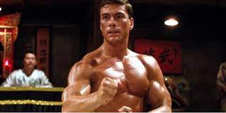 Everything is absurdly over the top except the. Reboot Des Van Damme Klassikers Bloodsport Moglich