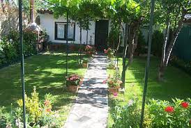 Love to have a house with some room for the kids to play outside. Alquiler De Casas Vacacionales En Logrono Rioja La Rurales Chalets Bungalows