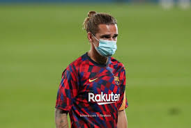 من المثير للقلق رؤية زملائك في الفريق يستعدون للإحماء على أرض الملعب وأنت على مقاعد البدلاء، لكن هذه اختيارات المدرب وعلينا قبولها والقيام بكل ما هو ممكن لتغيير رأيه. Ù…Ø§Ù†Ø´Ø³ØªØ± Ø³ÙŠØªÙŠ ÙŠ ÙØ´Ù„ Ù…Ø­Ø§ÙˆÙ„Ø© Ø¬Ø±ÙŠØ²Ù…Ø§Ù† Ù„Ù…ØºØ§Ø¯Ø±Ø© Ø¨Ø±Ø´Ù„ÙˆÙ†Ø©