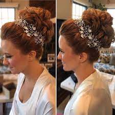 Bride hairstyles mehndi hairstyles classic hairstyles updo hairstyle celebrity hairstyles low bun wedding hair classic wedding hair. I Like Big Buns I Cannot Lie Preferably When They Re Really High Highbun Hair Hairbyg Hair Pieces Wedding Hairstyles Wedding Bun Hairstyles