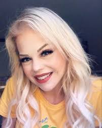 Jon Canter's Instagram, Twitter & Facebook