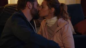 Demain Nous Appartient Tf1 Le Couple Chloe Et Xavier Va T Il Resister Cineseries