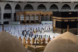 الرمي والطواف والذبح والحلق في يوم النحر. Ø§Ù„Ø­Ø¬ ÙˆØ§Ù„Ø¹Ù…Ø±Ø© Ù†Ø¬Ø§Ø­ ØªÙÙˆÙŠØ¬ Ø§Ù„Ø­Ø¬Ø§Ø¬ Ù„Ø±Ù…ÙŠ Ø¬Ù…Ø±Ø© Ø§Ù„Ø¹Ù‚Ø¨Ø© ÙˆØ£Ø¯Ø§Ø¡ Ø·ÙˆØ§Ù Ø§Ù„Ø¥ÙØ§Ø¶Ø© Ø£Ø®Ø¨Ø§Ø± Ø§Ù„Ø³Ø¹ÙˆØ¯ÙŠØ© ØµØ­ÙŠÙØ© Ø¹ÙƒØ§Ø¸