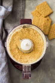 Mar 25, 2020 · fourteen crushed graham crackers make 1 cup of crumbs. Homemade Graham Cracker Crust Countryside Cravings