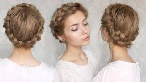Learn how to style classy halo braids and the top 25 halo braids hairstyles to try. How To Do The Halo Braid On Every Hair Type Stylecaster
