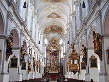 Cerkev Svetega Petra Munchen Wikipedija Prosta Enciklopedija