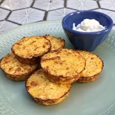Joe Wicks On Instagram Try These Awesome Cauliflower Cheese Snack Bites With Greek Yogurt A Great Low Carb In 2020 Snack Bites Joe Wicks Recipes Cheese Snacks