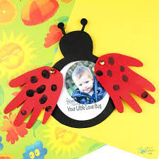 We roved the web and found a slew of art projects you can do at home with your baby or toddler. Arts And Crafts For Kids Ideas Inspiration Arty Crafty Kids