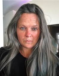 How to get a silver or gray color without using powders?