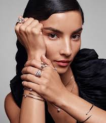 LADIES · MM Runway · Model Management