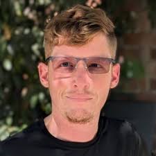 Robert Hollar (@HollarAtMeRob)