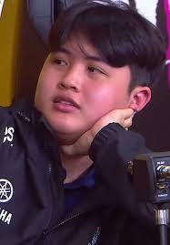 Kevin Lango's Instagram, Twitter & Facebook