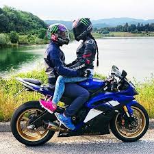Ahh So Beautiful Motos Deportivas Motos Parejas Pareja Ciclista