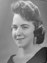 Annette Labrie's Instagram, Twitter & Facebook