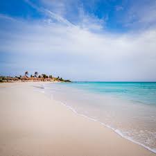 Voor een zonzekere vakantie zoeken we dit jaar de caribbean op en gaan eilandhoppen! Paradisefm Negatief Reisadvies Voor Aruba