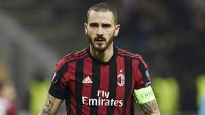 Bit.ly/gliautogoluaclips ➜ 14/07/2017 l'arrivo a casa milan del neo acquisto rossonero leonardo bonucci festeggiato dai tifosi. Juventus Bonucci 8 Mesi Dopo Il Difensore Del Milan Ritrova Il Suo Passato Eurosport