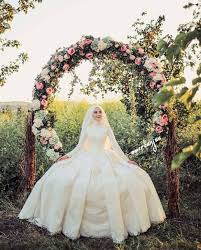 Galaxy bumi permai (araya tahap 2) blok l1/30, surabaya, jawa timur 60119. 45 Model Gaun Pengantin Modern Sederhana Mewah Bergaya