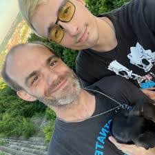 Michelle Ferri's Instagram, Twitter & Facebook