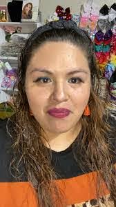 Alicia Labra's Instagram, Twitter & Facebook