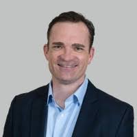 Earl Chinn's Instagram, Twitter & Facebook