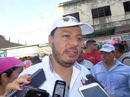 JORGE A. WADE ZUÑIGA, QUIEN ES PRESIDENTE DEL CONSEJO LOCAL DE VIGILANCIA  DE LA H. SECCIÓN 10 DE MINATITLAN.. Abusando del poder y prepotencia y por  ser el hijo del líder sindical