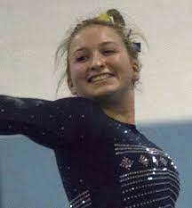 Kasey Lenarz's Instagram, Twitter & Facebook