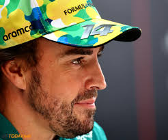 Strijdlustige Alonso trots: "We hebben een paar zware maanden achter de  rug"