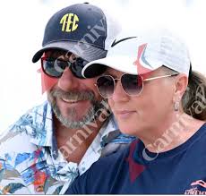 Dewey Meadows (@dewey.meadows1)