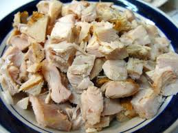 En général, un poulet entier suffit pour quatre à six personnes. Que Faire Avec Des Restes De Dinde