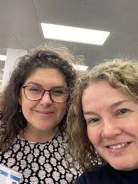 Tina Evans (@TinaEvansCurly)