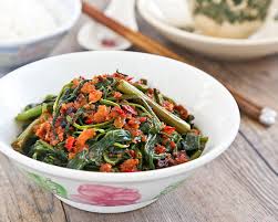 Tanaman kangkung berasal dari india, yang kemudian menyebar ke malaysia, birma, indonesia. Kangkung Belacan Roti N Rice