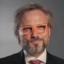 Ryan Moskowitz (ryanmoskowitz@)