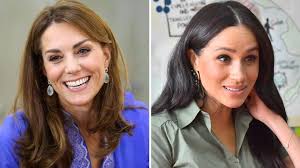 The latest news, pictures & fashion style updates of duchess kate as she attends charity, public & royal events. Herzogin Kate Und Meghan Tiktokerin Zeigt Wie Man Sich Als Royal Benimmt Stern De